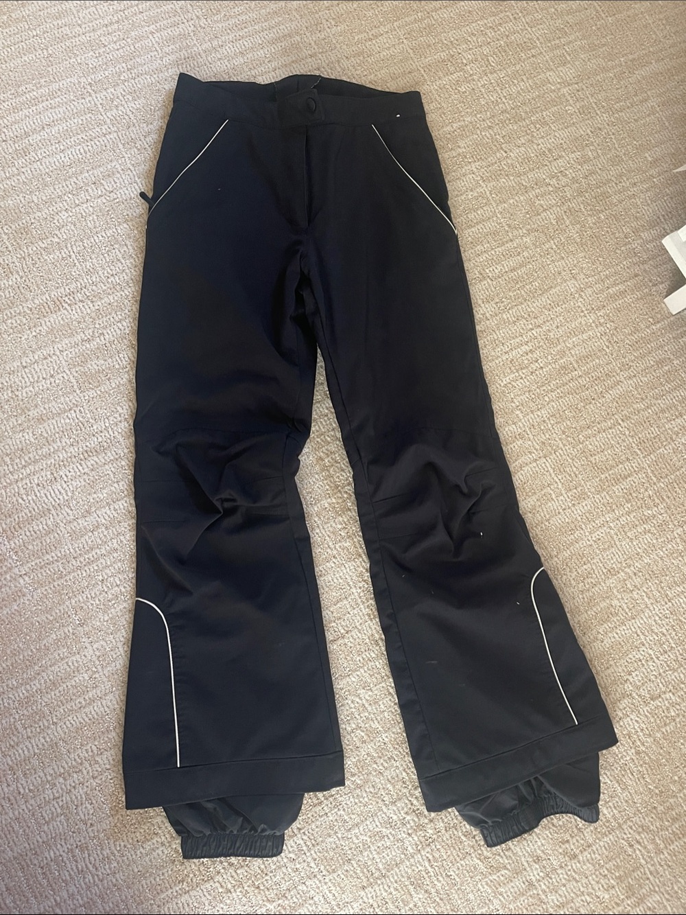 Obermeyer Black Women's Ski Pants with White Piping
